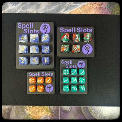 3D Printed DnD Spell Tracker – Full or Half Caster, D6 Dice Included
