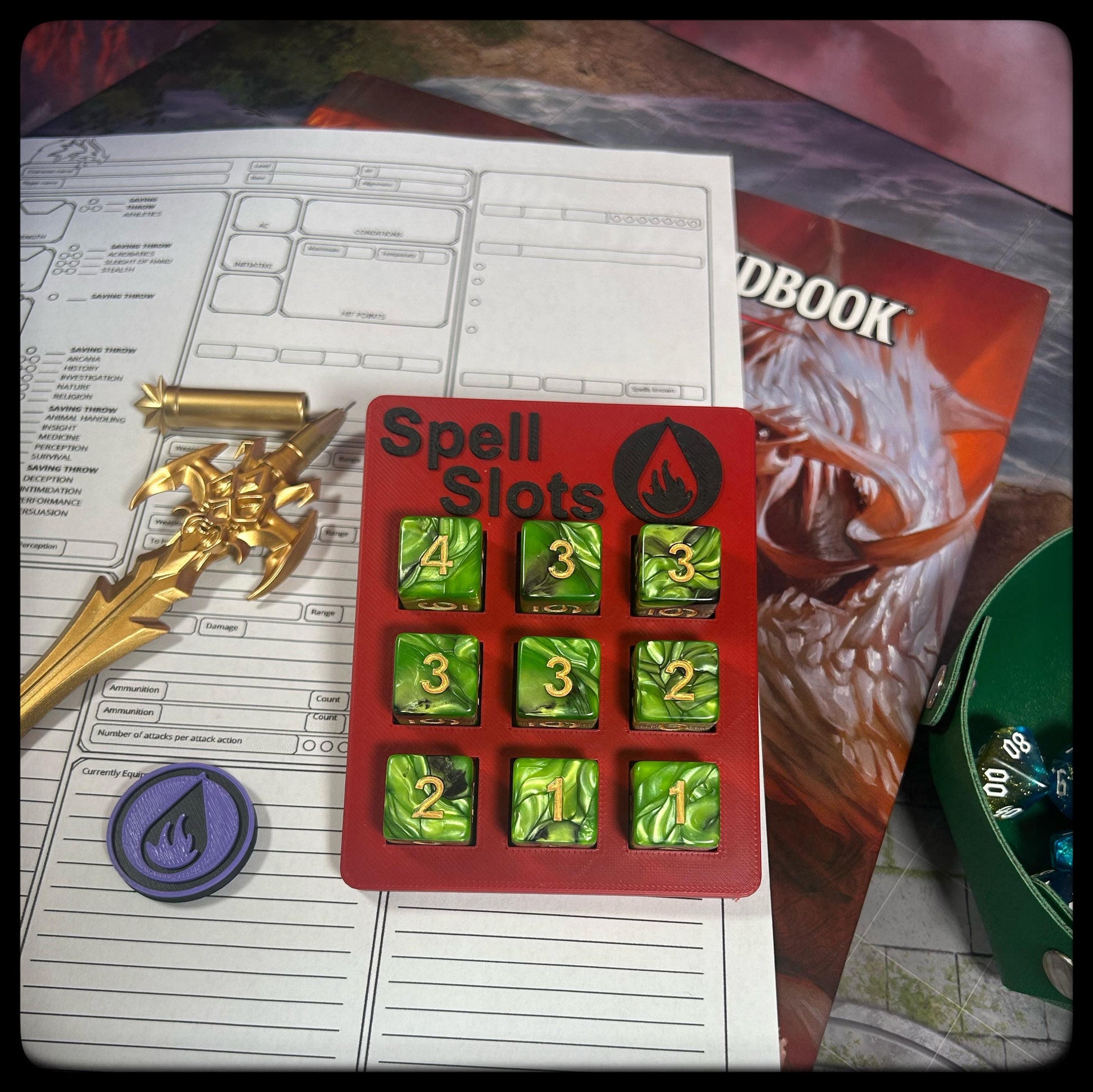 DnD Sorcerer Spell Tracker & D6 Dice – 3D Printed. DnD Accessory and Dnd Gift idea. Holds D6 Dice. Full or half caster size. - HouseofBlackGames